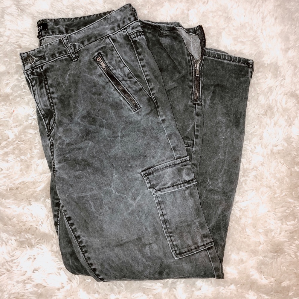 Cargo pants